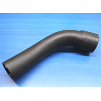 Патрубок интеркулера нижний правый 2000-2006 MB Sprinter 2.2CDI 9015284382