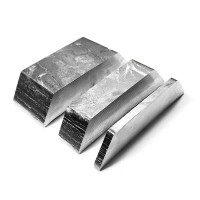 Vanadium-aluminum-manganese-titanium-carbon ligature