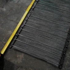 Stainless steel conveyor mesh for freezing and injection of poultry and meat