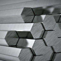 Титановый шестигранник 3 - 100  мм